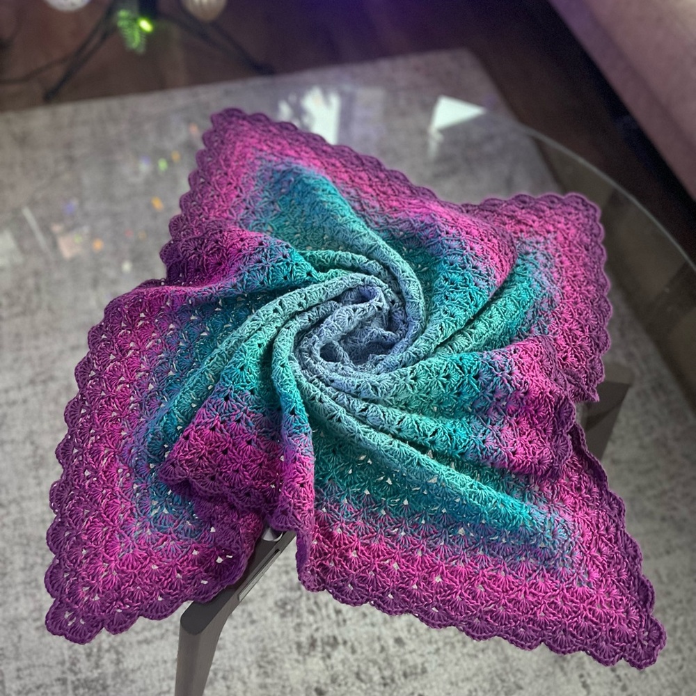 Handmade Multicolor Knot/Crocheted Baby Blanket Trow Gift Pillow Cover